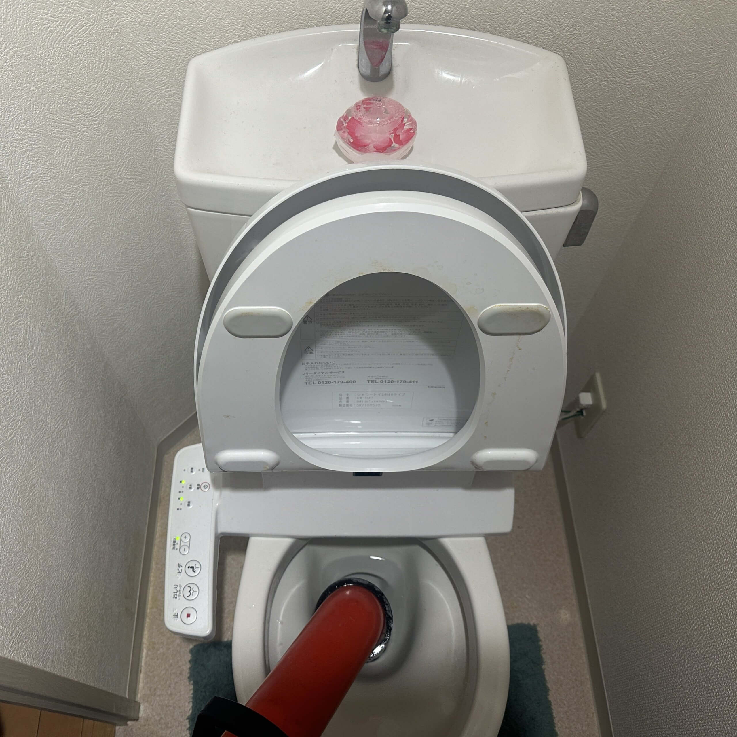 異物によるトイレつまりをローポンプで解消