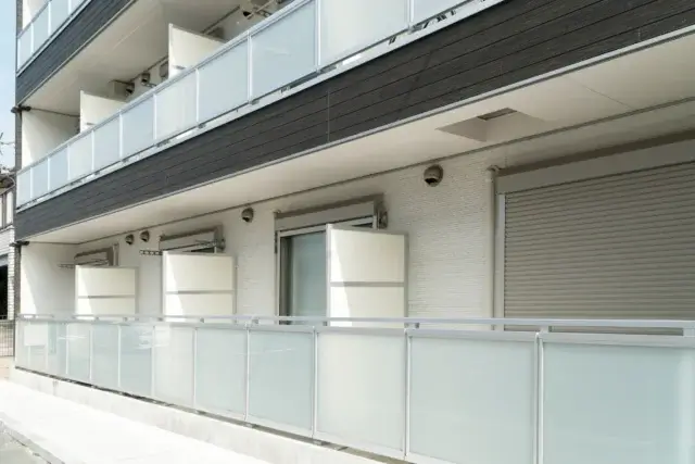 集合住宅でのベランダ排水口掃除